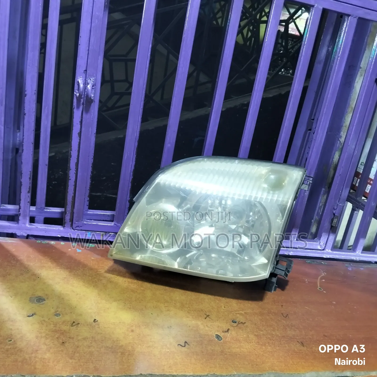 Nissan X-Trail NT30 Xenon Headlamp, Ex Japan Motor Vehicle Parts