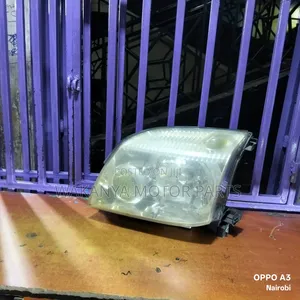 Nissan X-Trail NT30 Xenon Headlamp, Ex Japan Motor Vehicle Parts