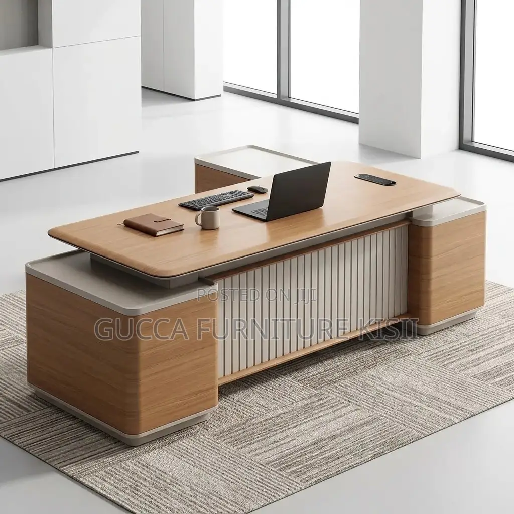 1.6M Modernized Office Desk