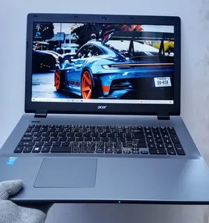 Laptop Acer Aspire E5-771 8GB Intel Core i3 HDD 500GB