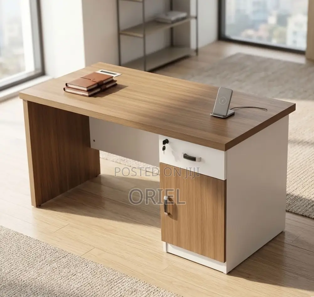 Office Desk : 1.4M Executive Office Table
