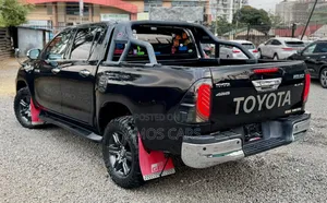 Toyota Hilux 2020 Black