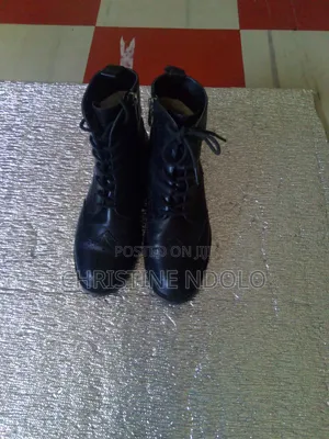 Black Leather Ankle Boots / Combat Boots, Size 230/1.5