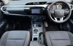 Toyota Hilux 2020 Black