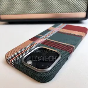 Luxo Carbon Fibre Tribal MagSafe Case for iPhone 15 Pro Max