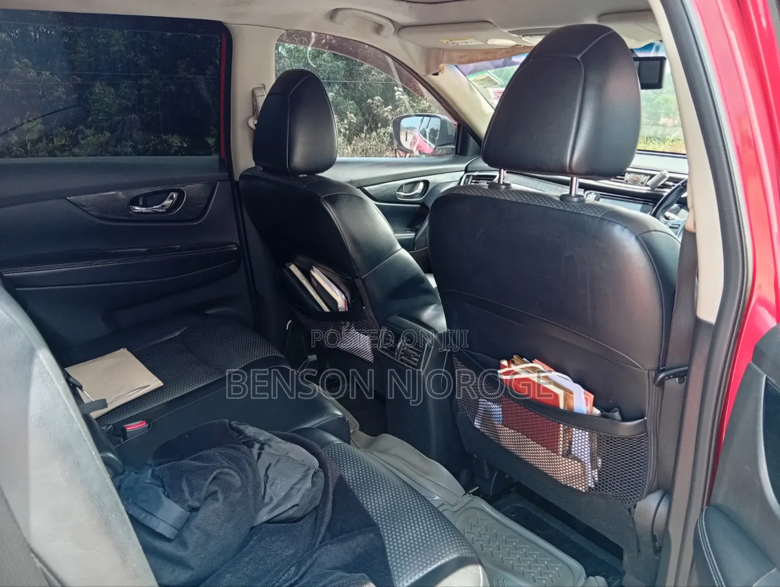 Nissan X-Trail 2.0 Petrol AWD 2015 Red