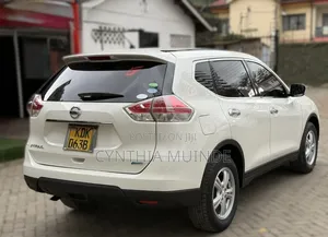 Nissan X-Trail 2015 White