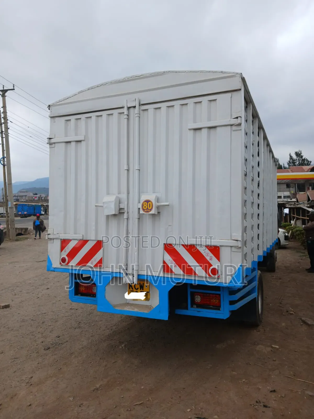 Isuzu FRR Cover Body