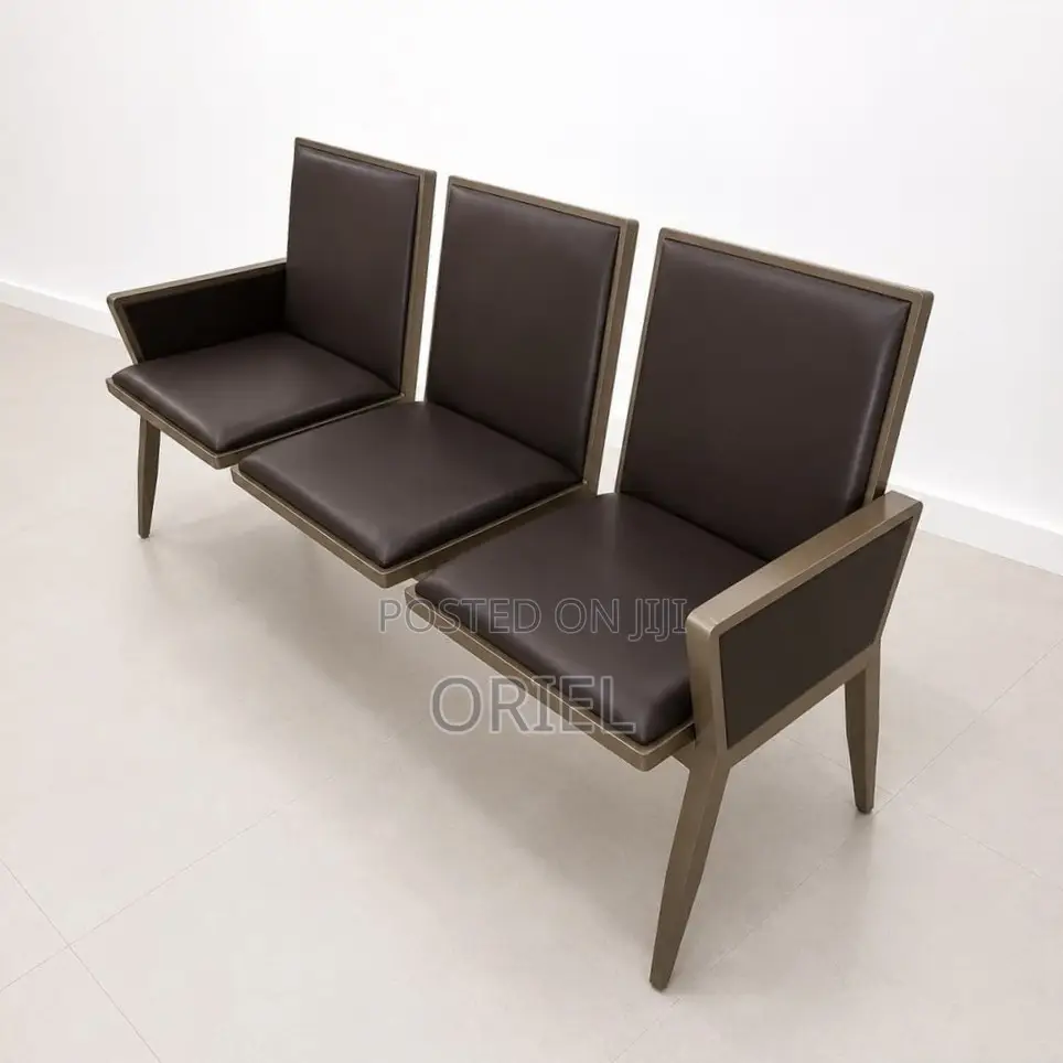 3-Seat Waiting Bench : Three-Seater Leather Waiting Bench