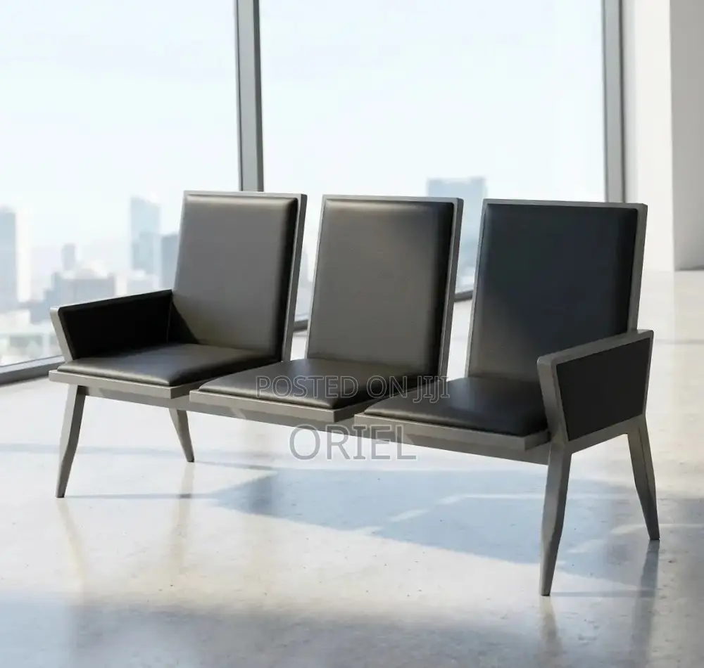 3-Seat Waiting Bench : Three-Seater Leather Waiting Bench