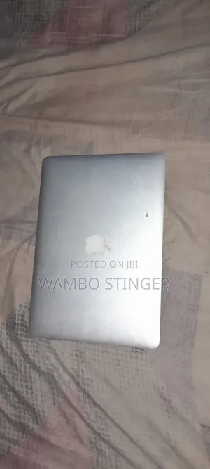 Laptop Apple MacBook Air 8GB Intel Core i7 SSD 128GB