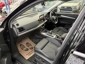 Audi Q5 2.0T Premium AWD quattro 2019 Black