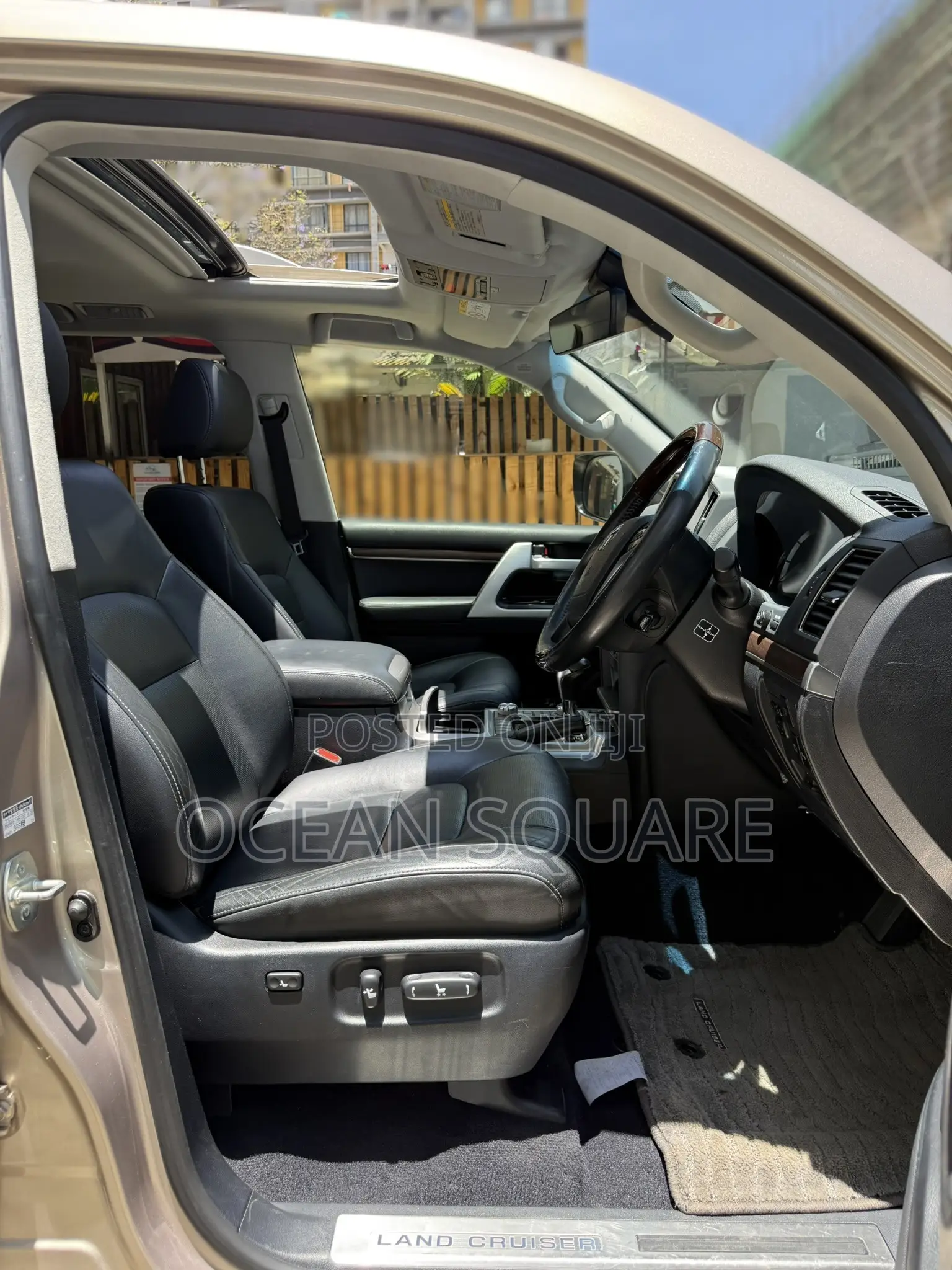 Toyota Land Cruiser 2017 Beige