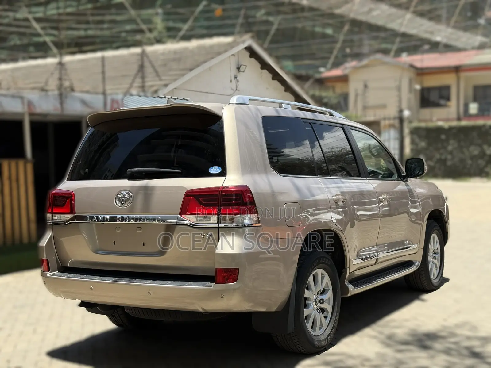 Toyota Land Cruiser 2017 Beige
