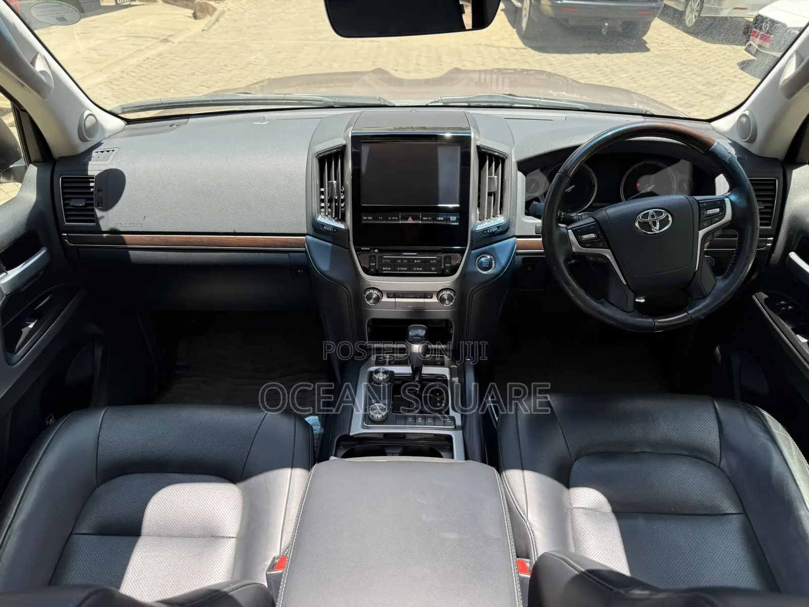 Toyota Land Cruiser 2017 Beige