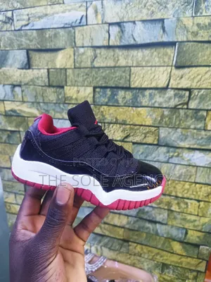 Jordan 11
