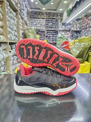 Jordan 11