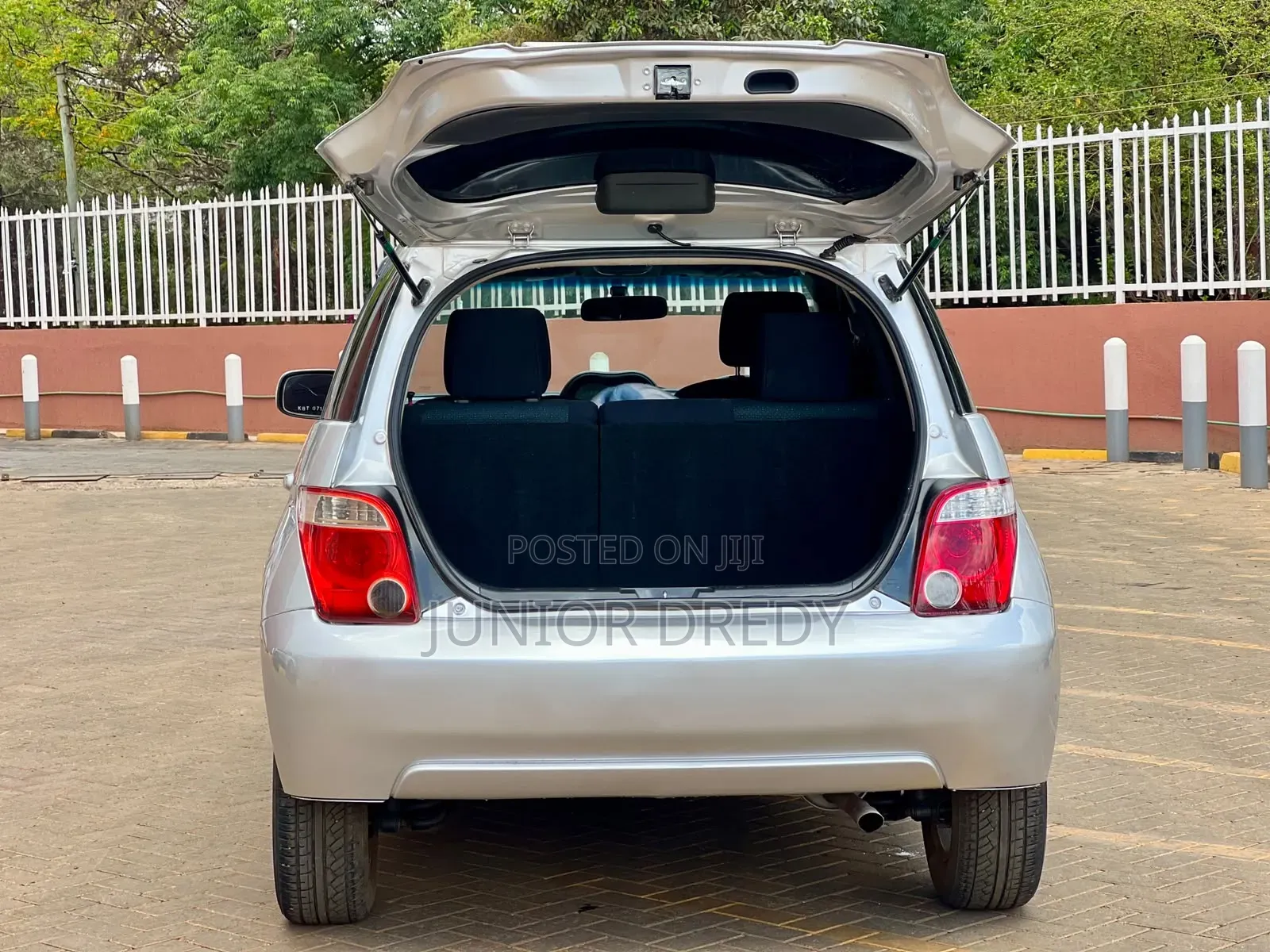 Toyota IST 2007 Silver