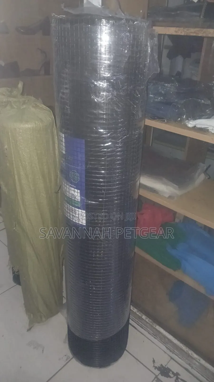 PVC-coated Welded Wire Mesh Roll for Fence, Cages (21gx1/2''x4ftx25m)