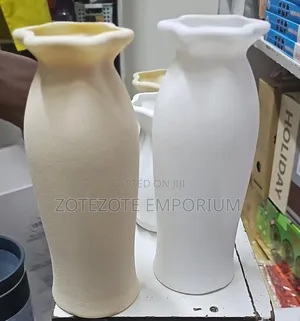 Plastic Nordic Vase