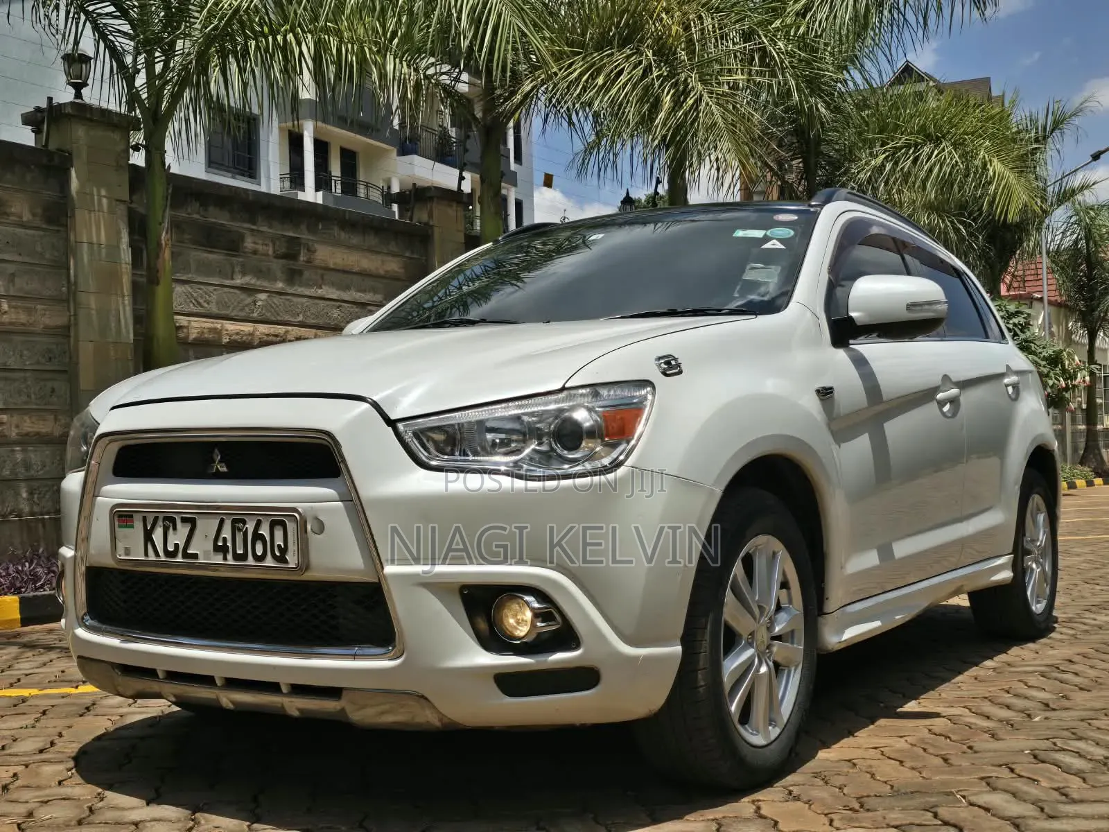 Mitsubishi RVR 2013 White