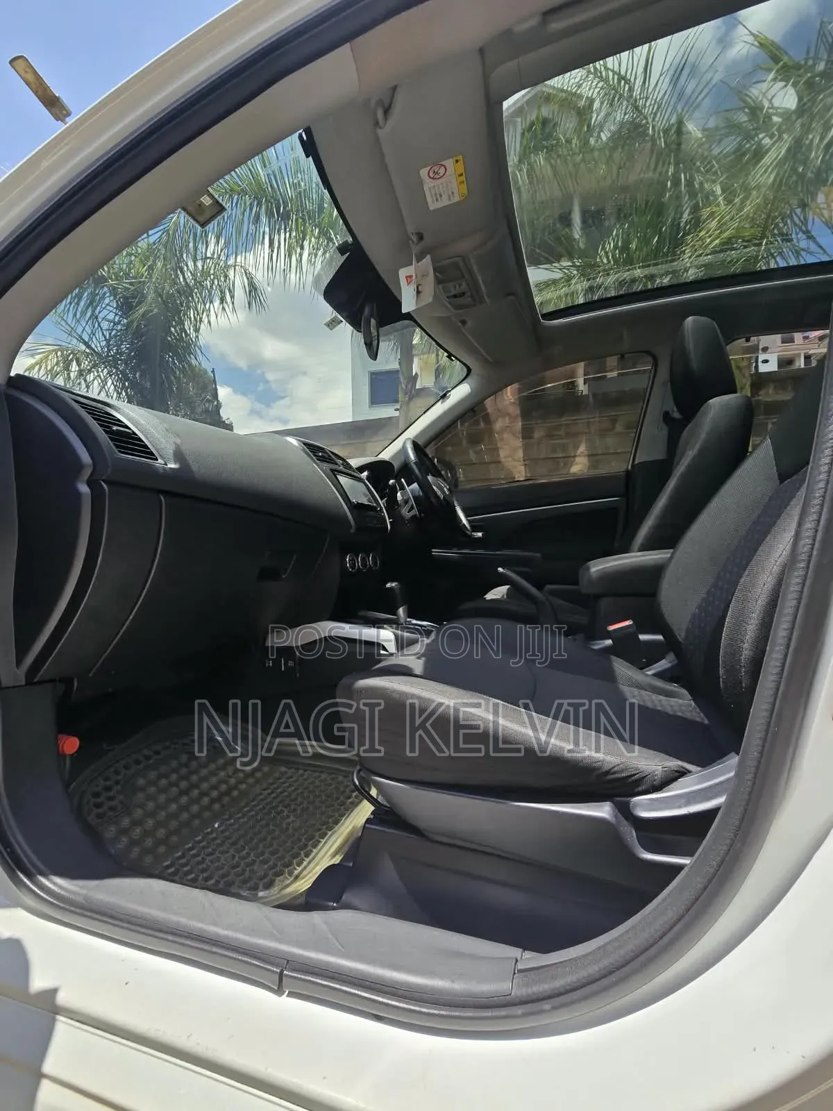 Mitsubishi RVR 2013 White