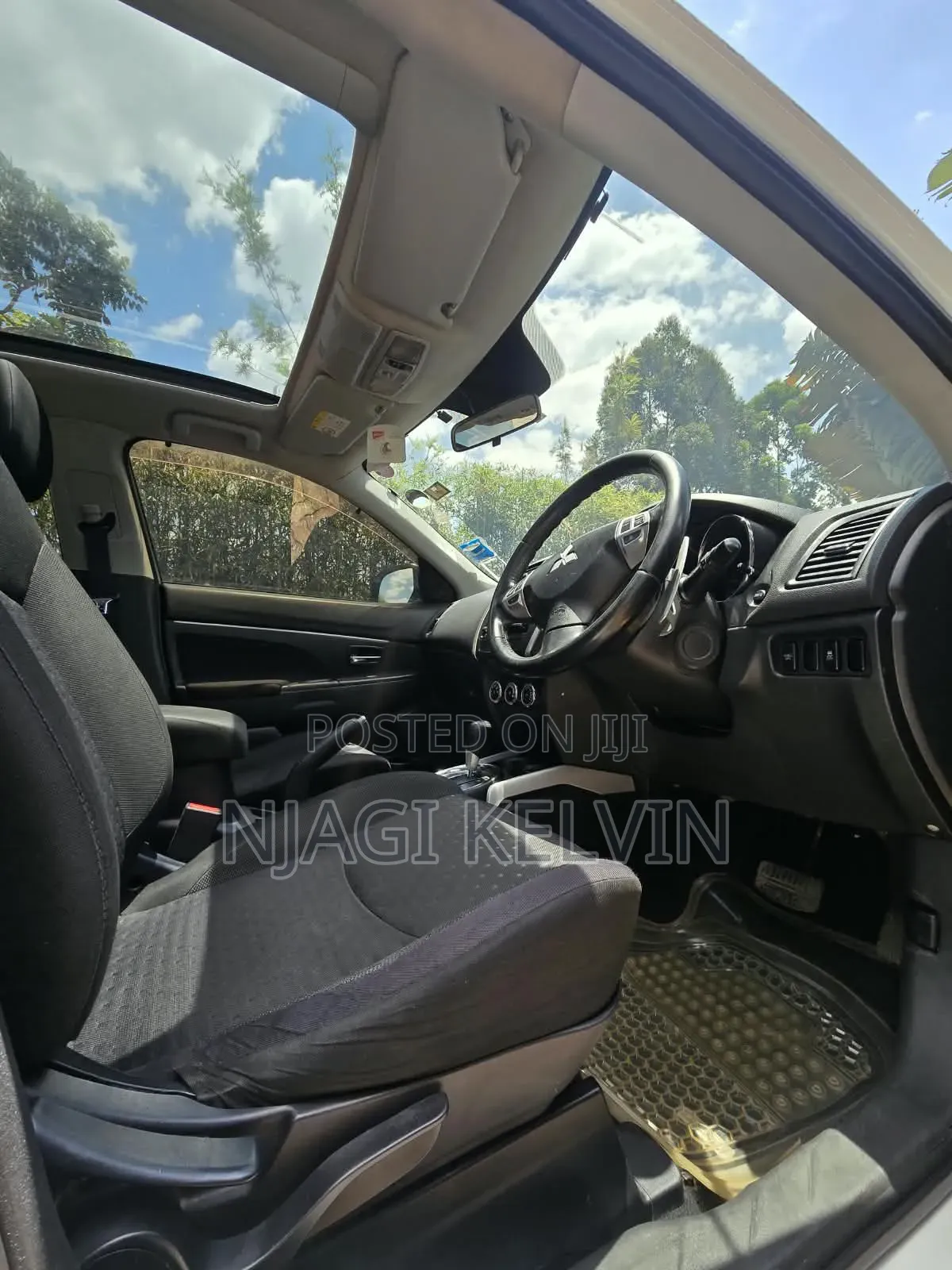 Mitsubishi RVR 2013 White
