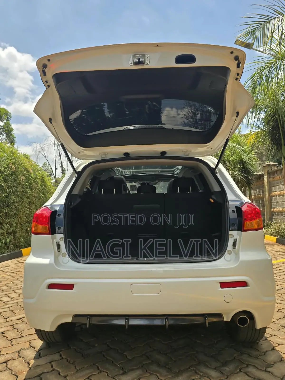 Mitsubishi RVR 2013 White
