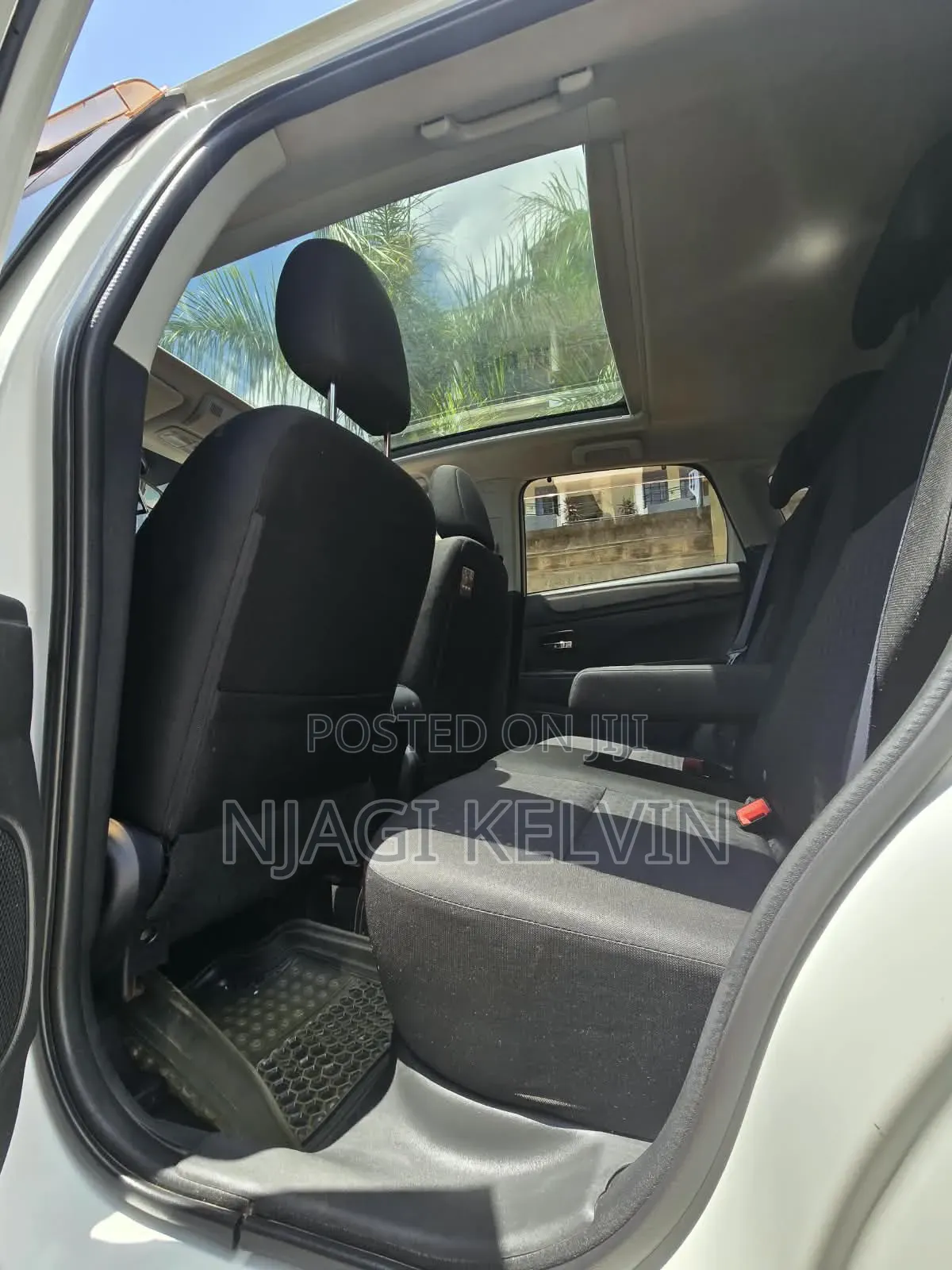 Mitsubishi RVR 2013 White