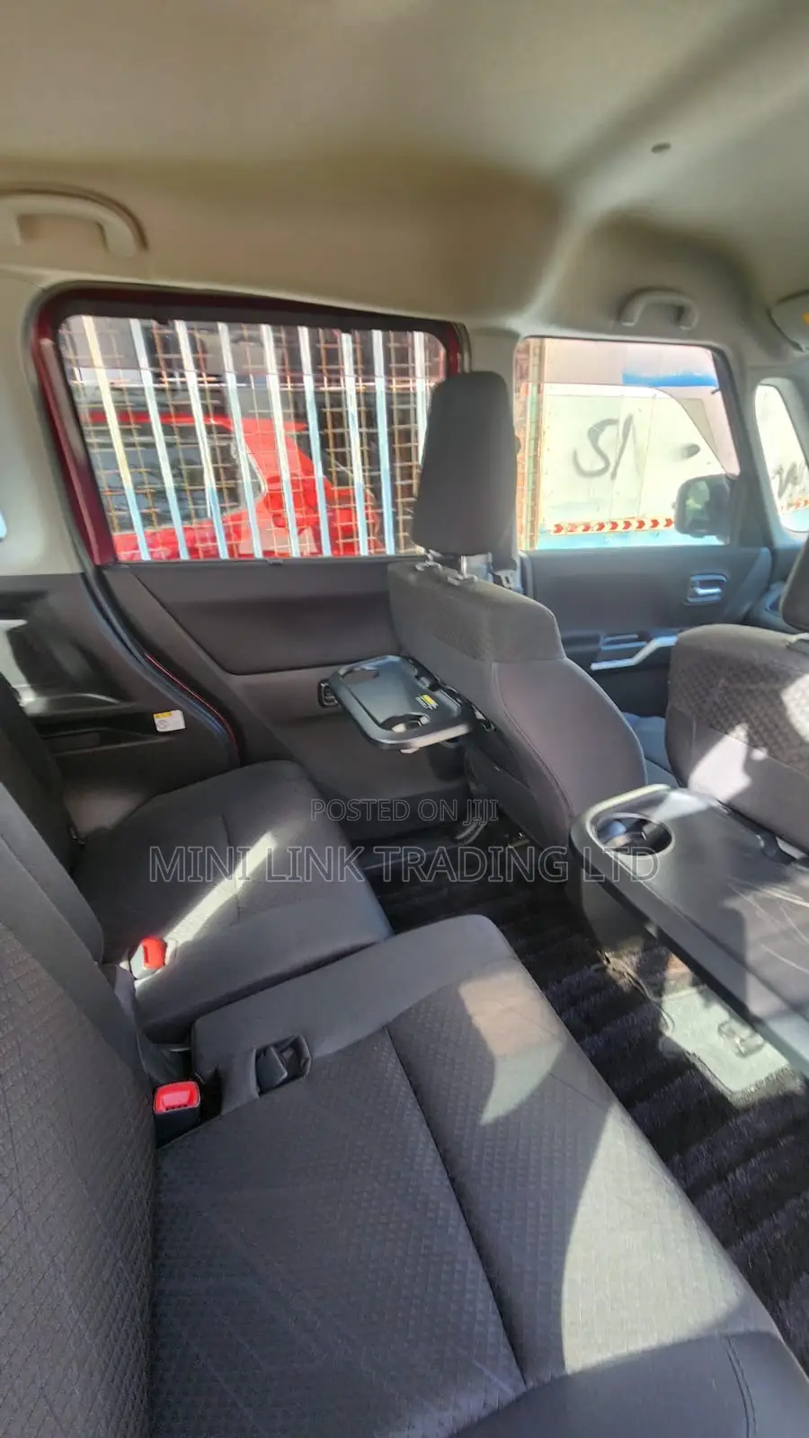 Suzuki Solio Bandit Hybrid MV 2019 Red
