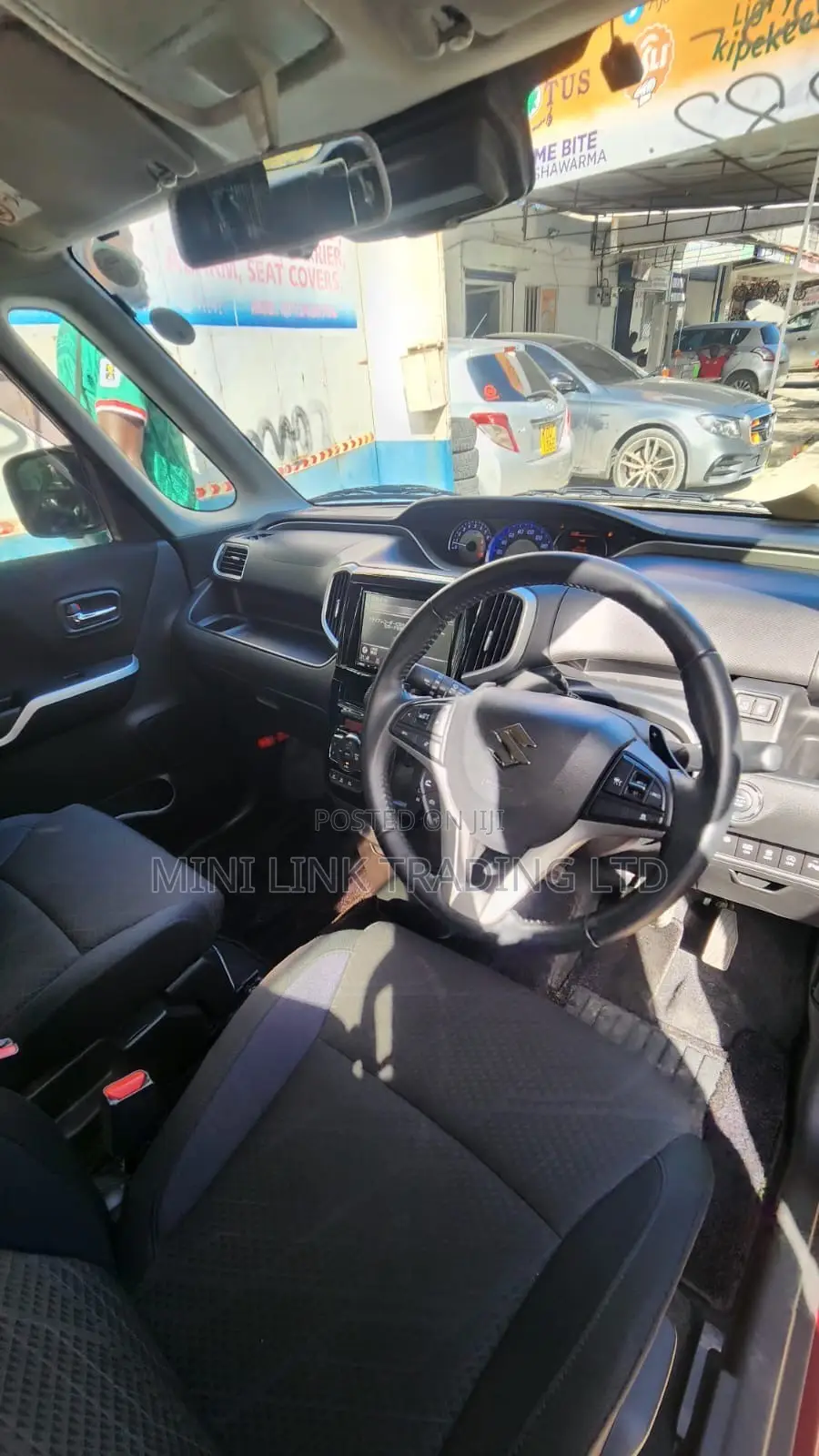 Suzuki Solio Bandit Hybrid MV 2019 Red