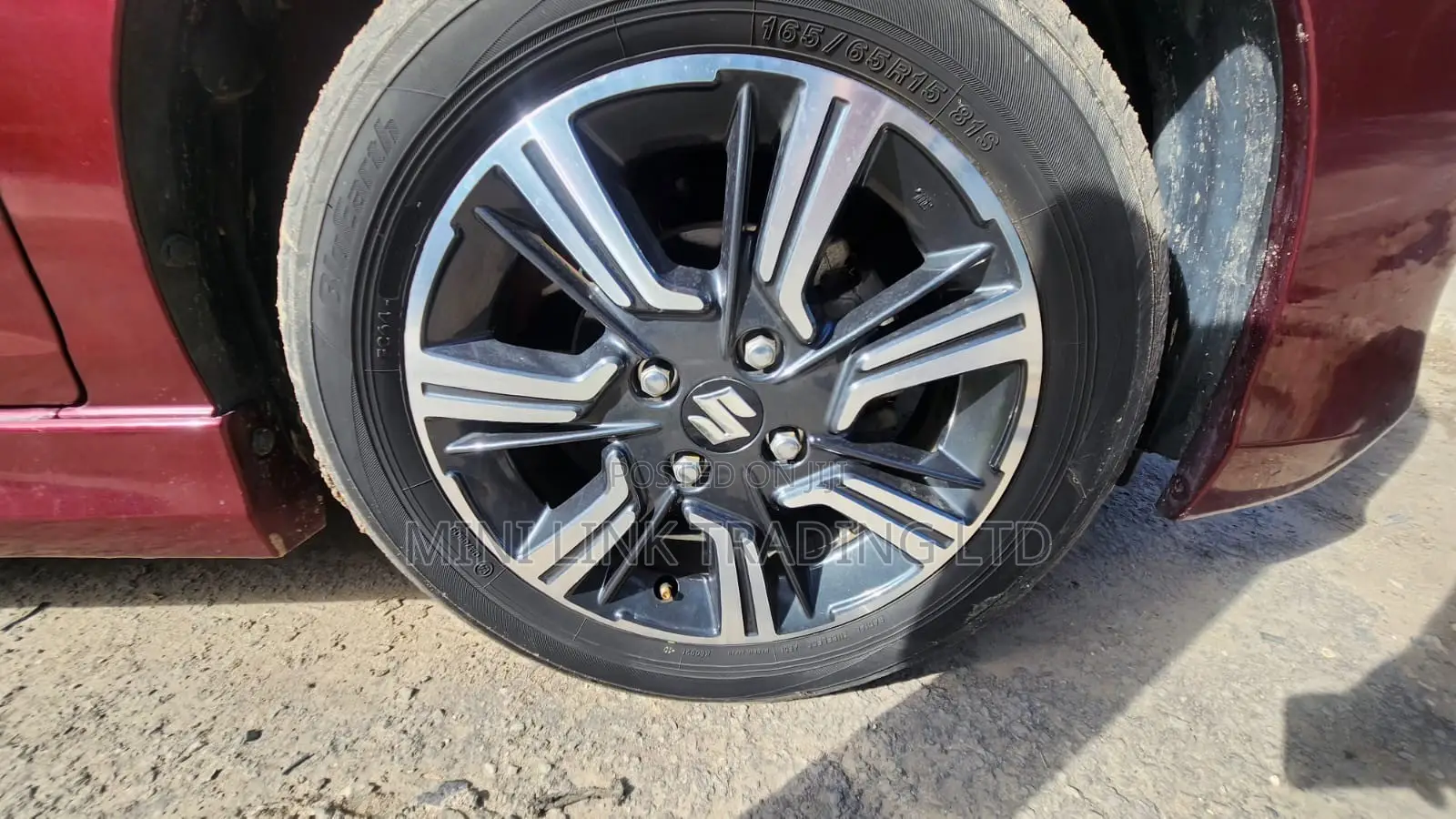 Suzuki Solio Bandit Hybrid MV 2019 Red