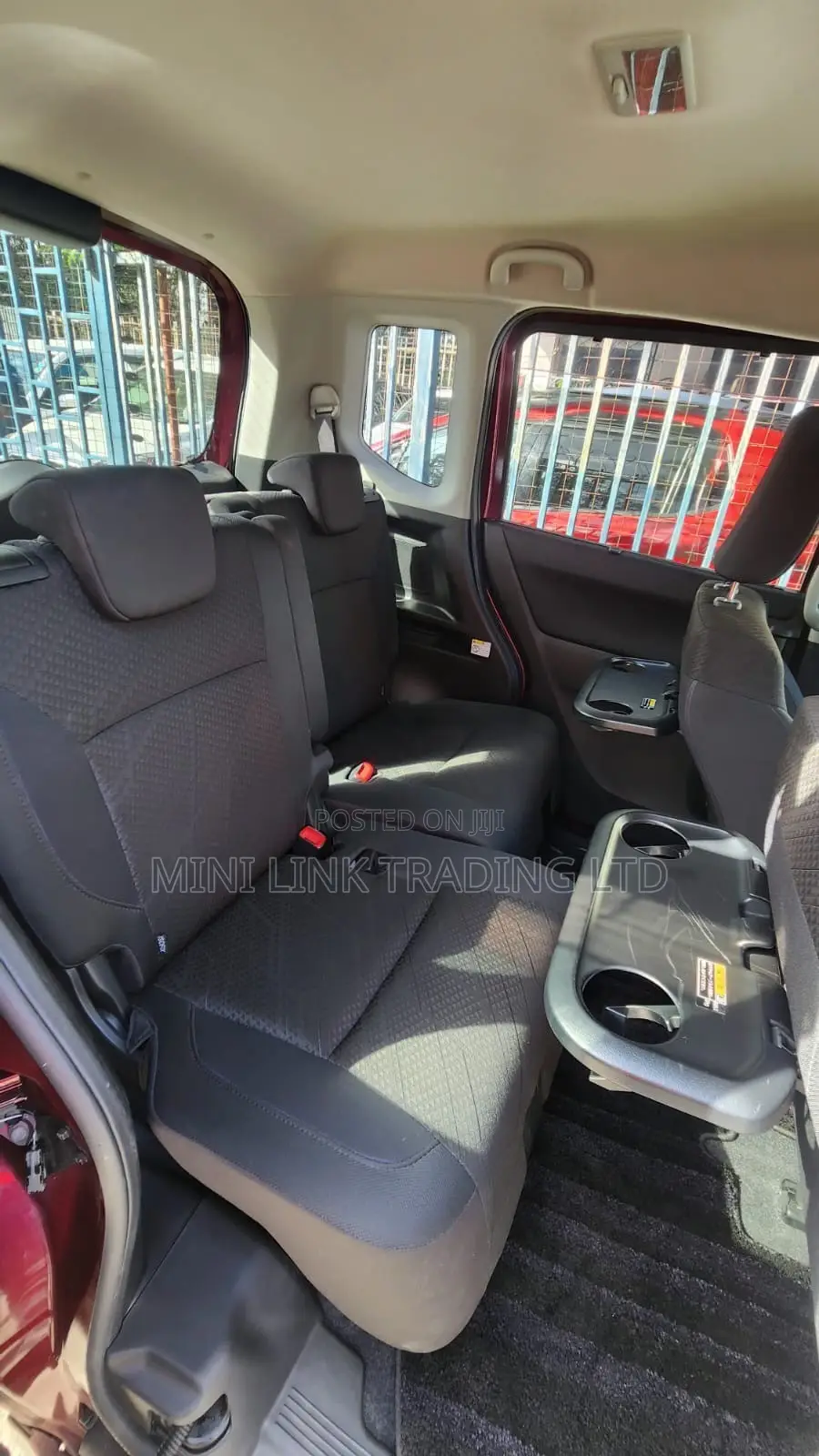 Suzuki Solio Bandit Hybrid MV 2019 Red