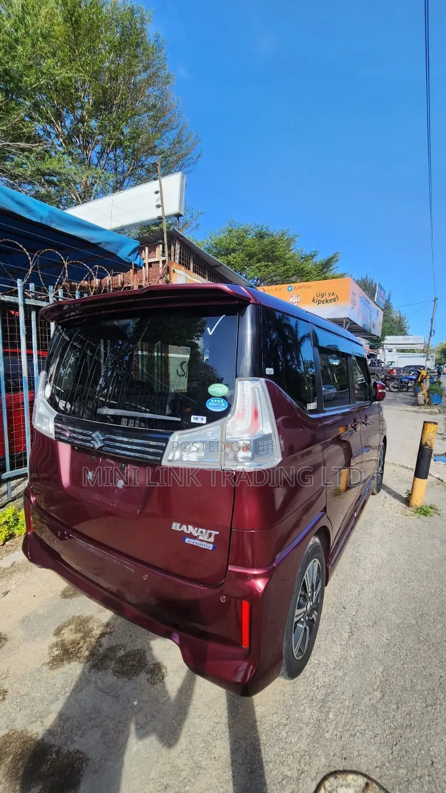Suzuki Solio Bandit Hybrid MV 2019 Red