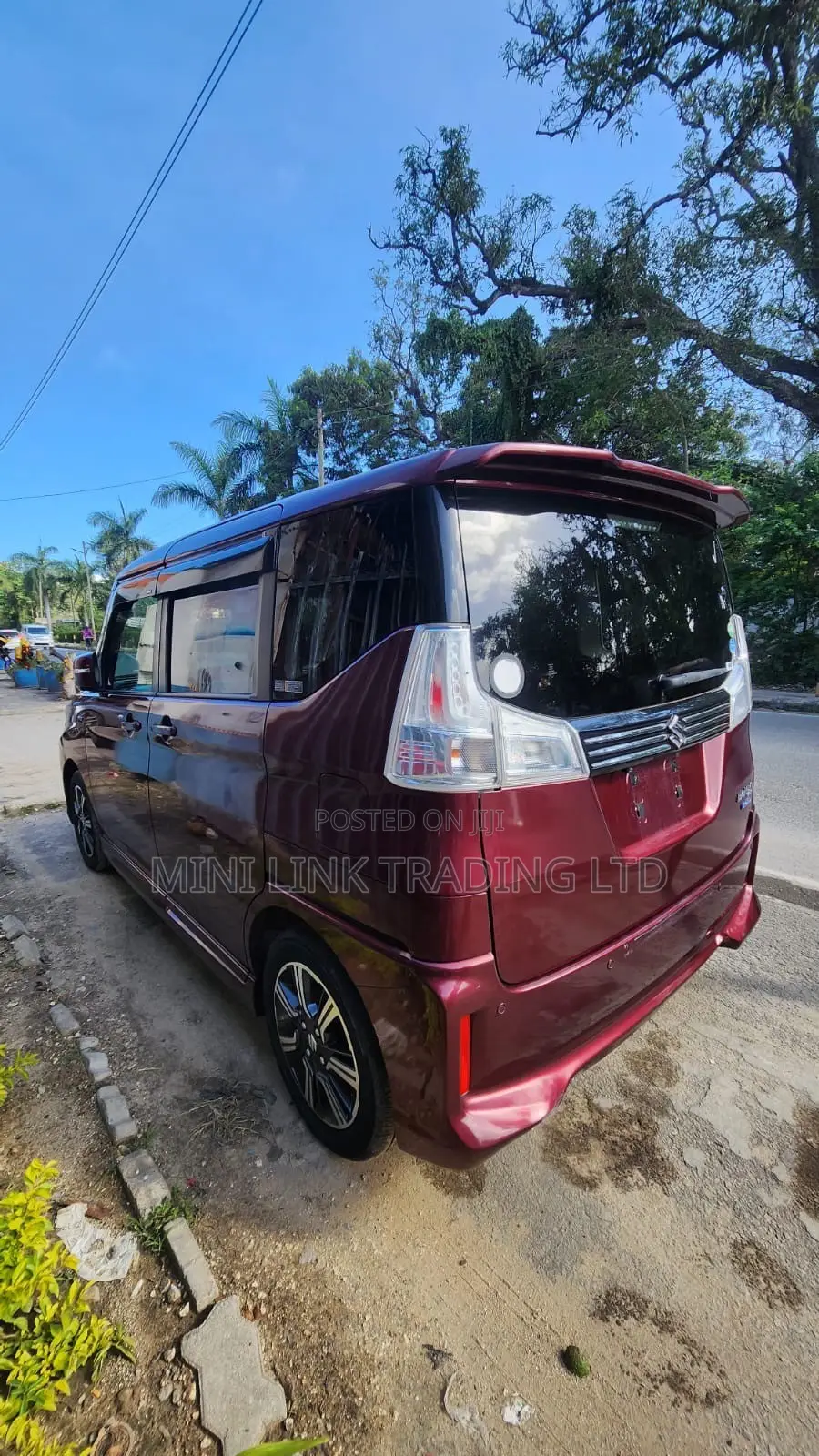 Suzuki Solio Bandit Hybrid MV 2019 Red