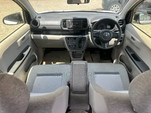 Toyota Passo 2019 White