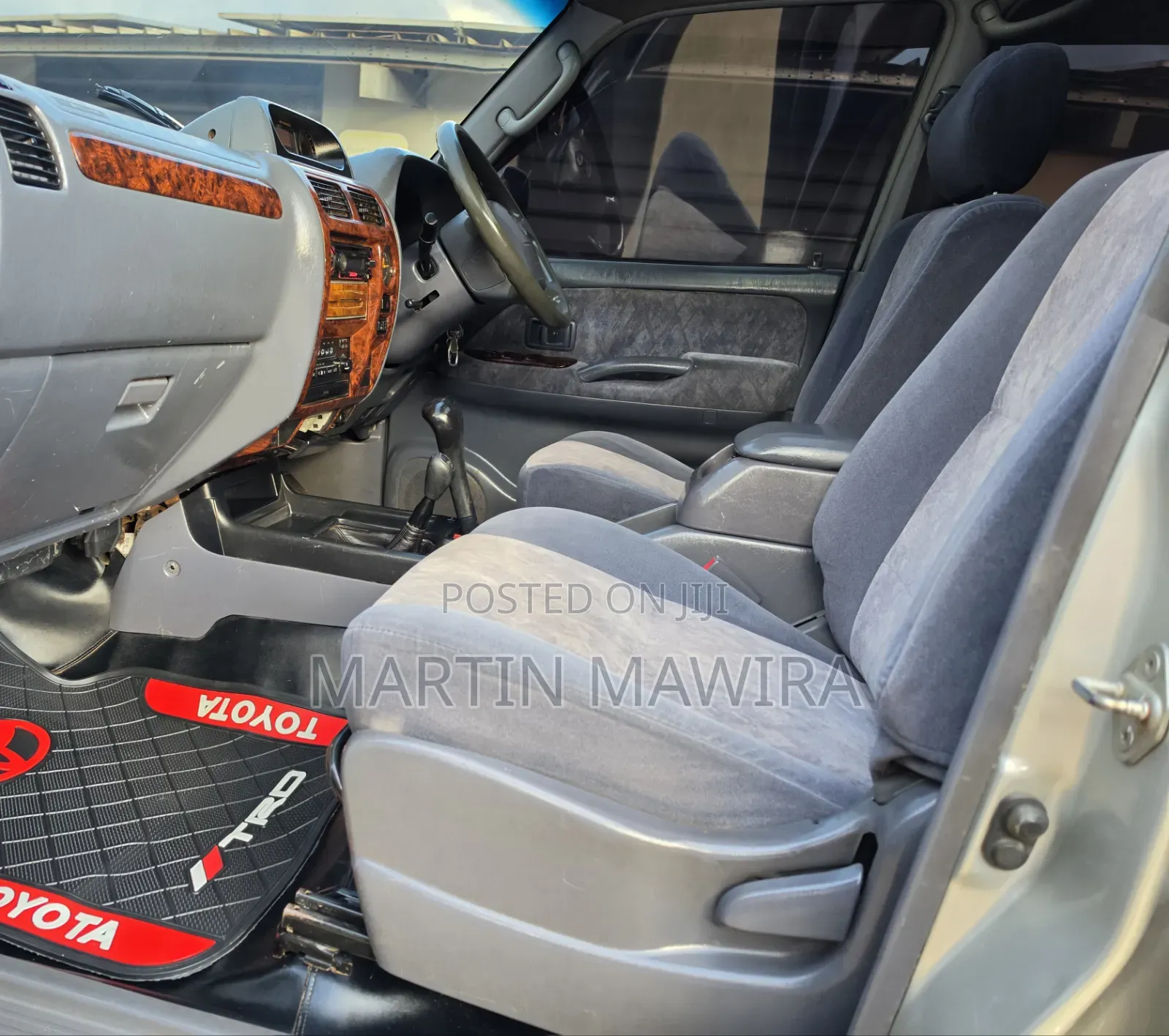 Toyota Land Cruiser Prado 2000 Silver