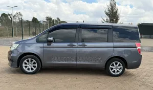 Honda Stepwgn 2014 Gray