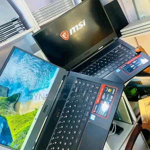 Laptop MSI GS66 Stealth 12UHS 16GB Intel Core i7 SSD 512GB