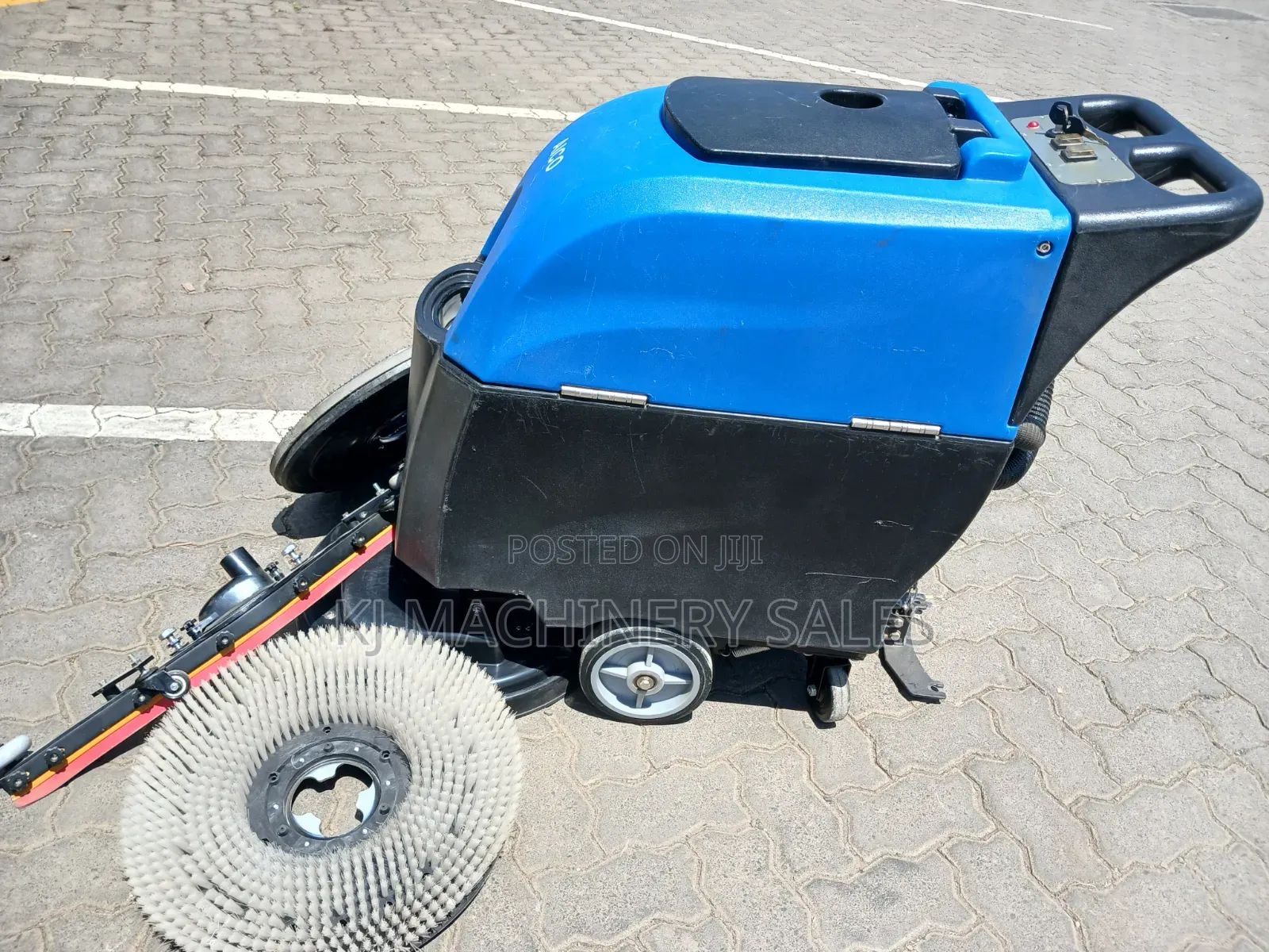 Aico Walk-Behind Floor Scrubber / Scrubber Dryer