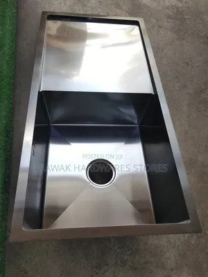 Stainless Kitchen Sink With Inbuilt Drainboard