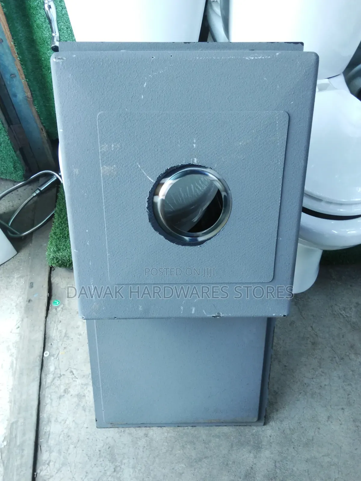 Stainless Kitchen Sink With Inbuilt Drainboard