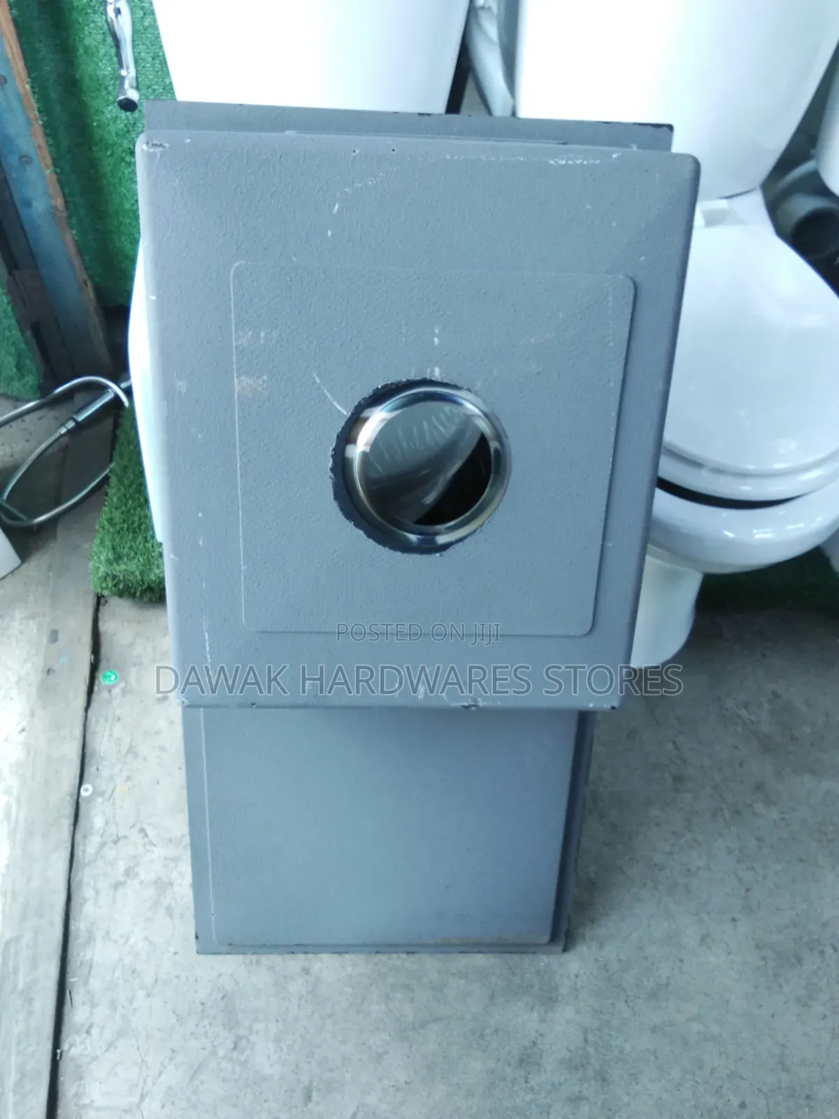 Stainless Kitchen Sink With Inbuilt Drainboard