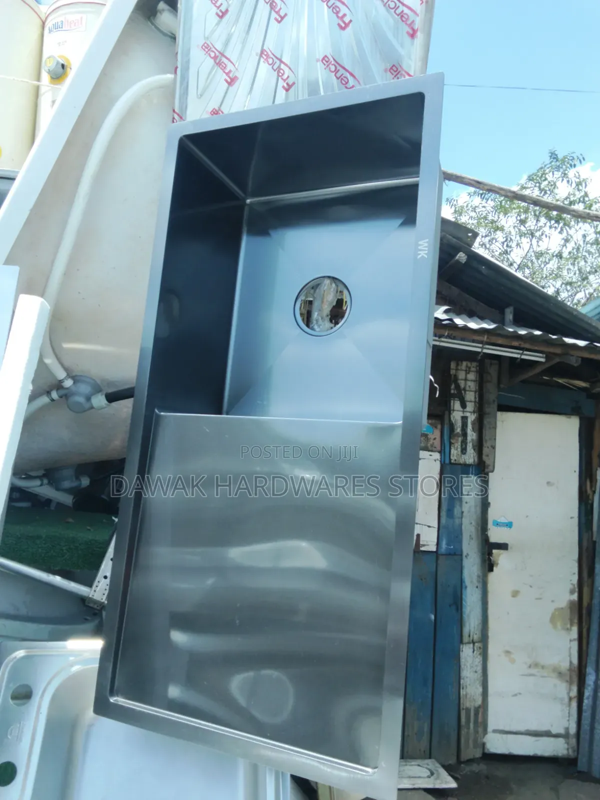 Stainless Kitchen Sink With Inbuilt Drainboard