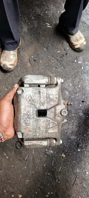 Caliper Mazda 3