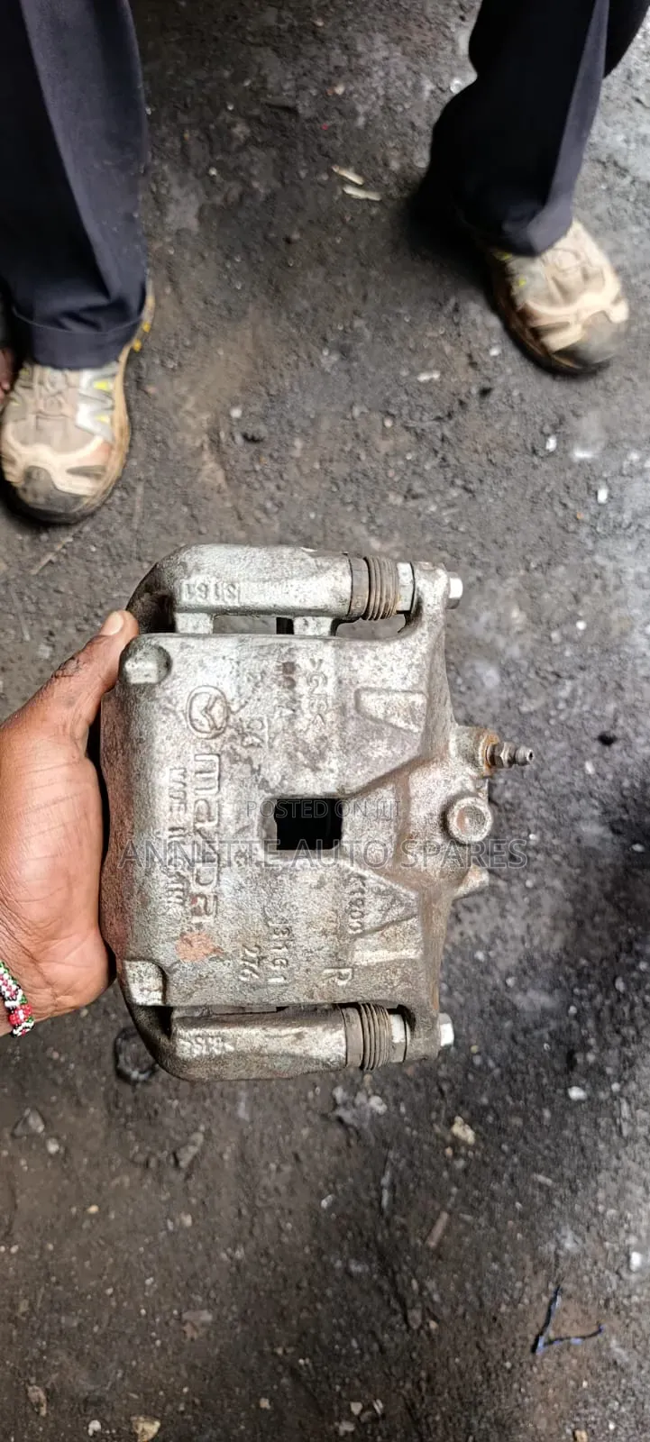 Caliper Mazda 3