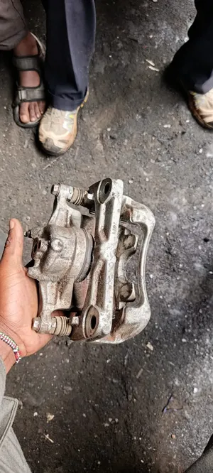 Caliper Mazda 3