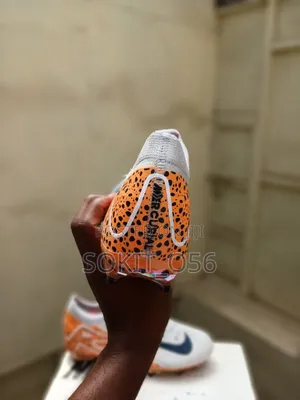 Nike Air Zoom Mercurial Vapor 16 Elite Soccer Cleats