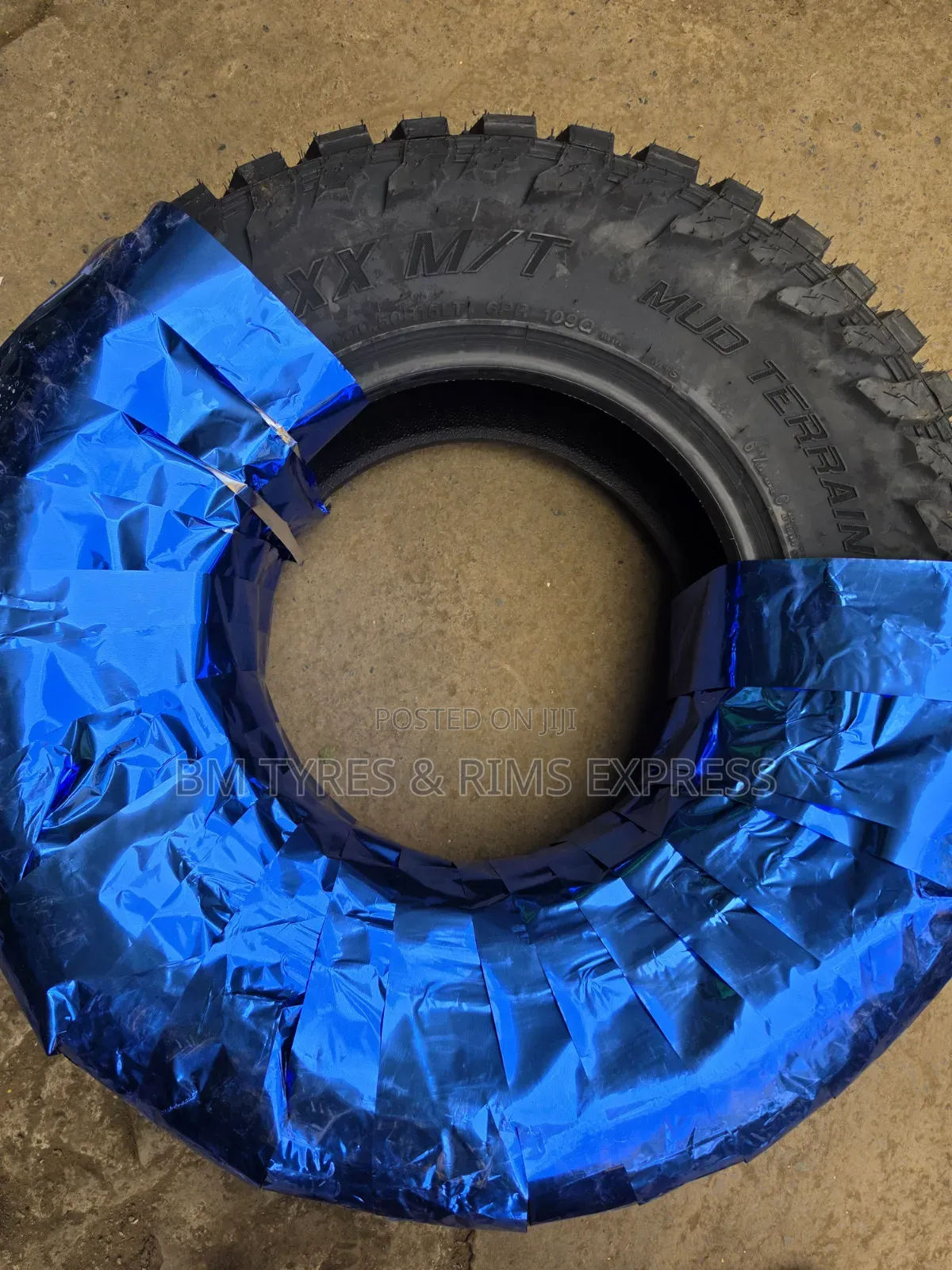31x10.50r15 Landspider Tires (Mud Terrain) Thailand.