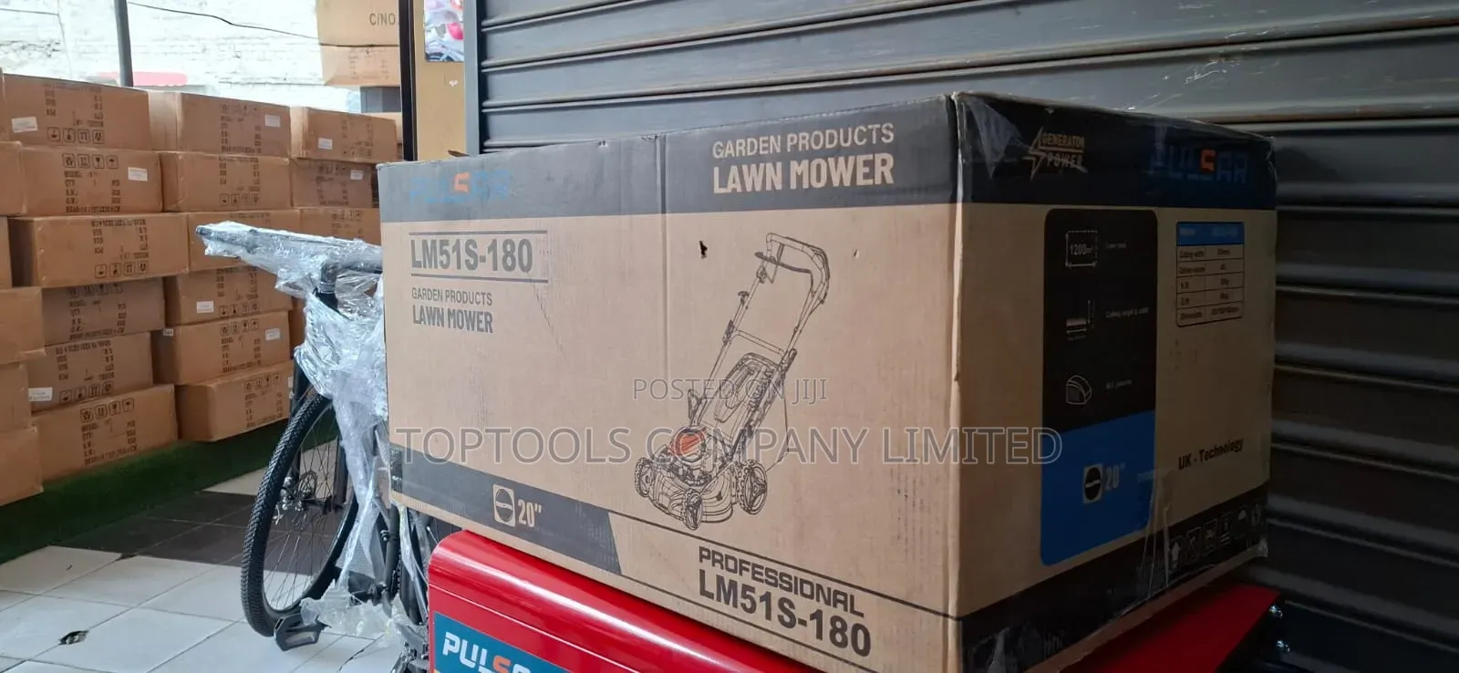 Self Propelled Lawn Mower 20"